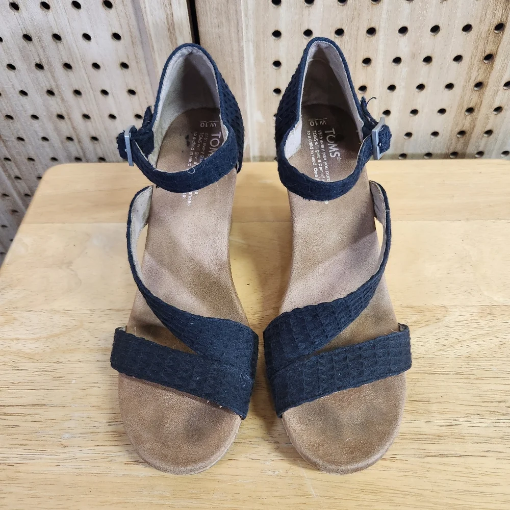 TOMS Women's Cork Platform Clarissa Wedges NAVY Cross Strap Sandals Size 10W